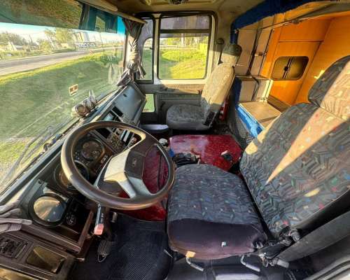 Ford Cargo 1831 C/carroceria