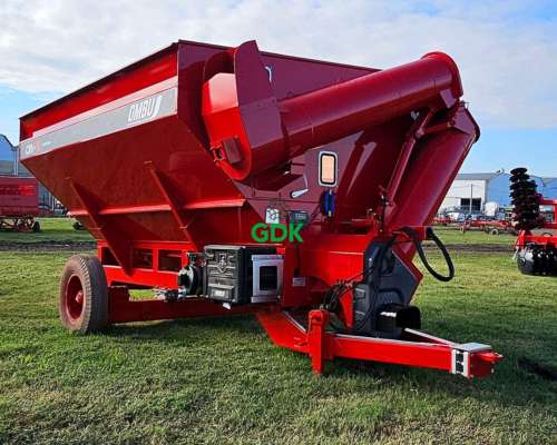 Tolva Autodescargable CRV 18. Ombu C/goma y Balanza.