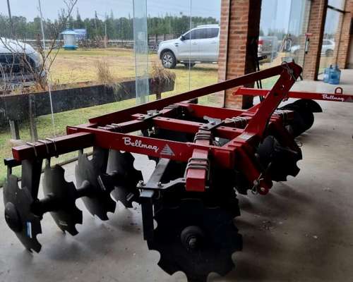 Rastra de Discos Bellmaq de Tres Puntos