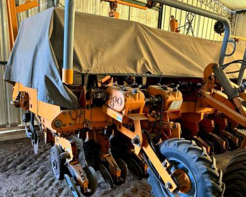 Sembradora Agrometal de 20-42 y 16-52 - Maxima Autonomia