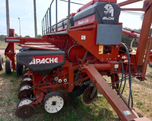 Sembradora Apache M6120 de 13 a 5252 C/ Monitor
