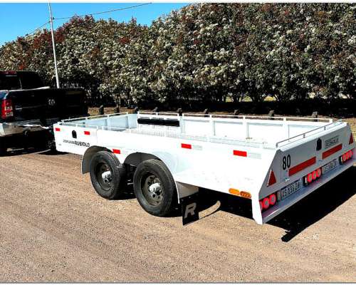 Acoplado Trailer para Llevar Motos y Cuatridiciclos. 2000 Kg