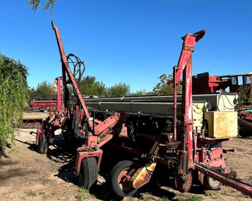 Sembradora Gherardi G200. 14 a 52. Neumática.