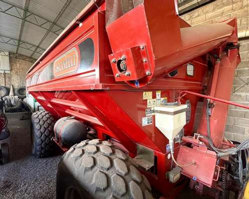 Tolva Ascanelli Magnum 22 TN - Exelente Estado