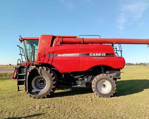 Case IH Axial Flow 7088 - año 2010