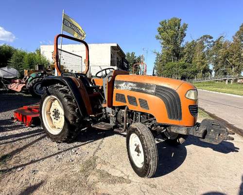 Hanomag 350 con Desmalezadora