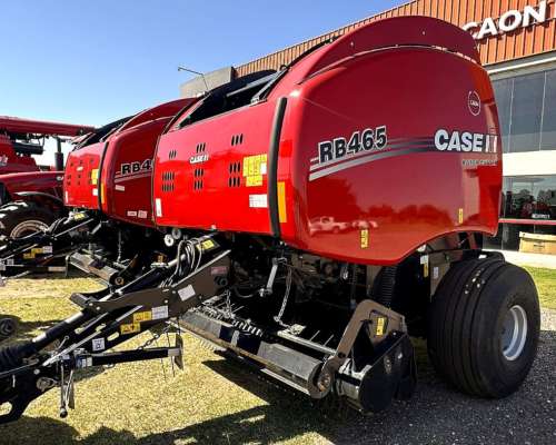Rotoenfardadora Case IH RB465 con Cutter