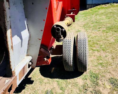 Maicero , Maizco , 14 Surcos a 52 cm