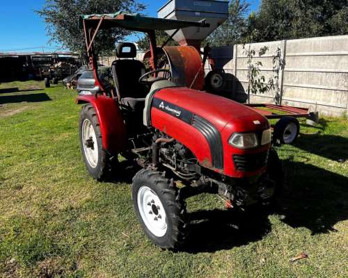 Tractor Hanomag 304 a 2016 - Dirección Hidráulica - 2000 Hs