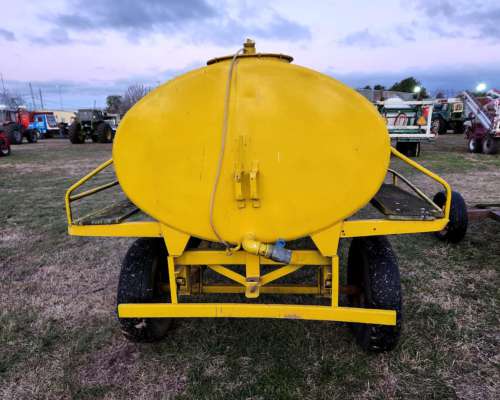 Tanque Cisterna Gentili de 3000 Litros Engomado