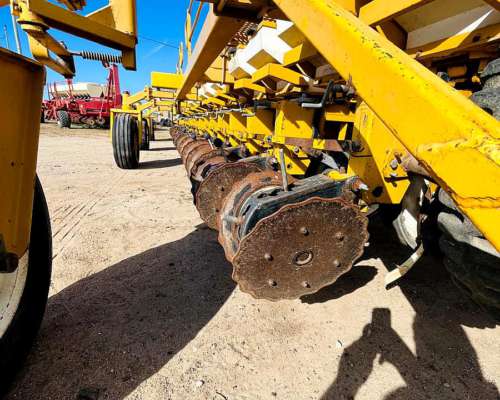 Sembradora Ascanelli 20 Surcos a 52 CM.