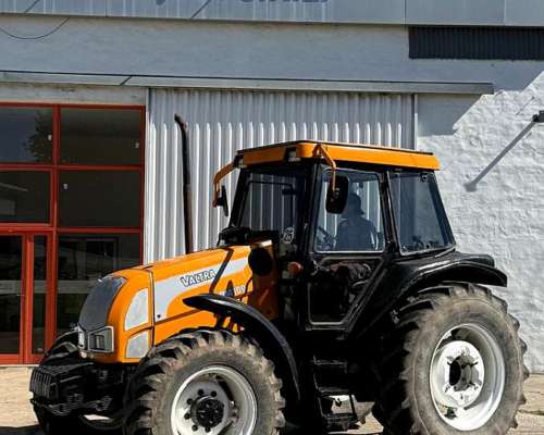Tractor Valtra BM 100