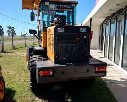 Pala Cargadora Frontal Iron Modelo 930s. Capacidad 1 Mts3.