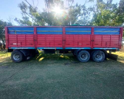 Acoplado Ombú 3 Ejes Baranda Volcable 9,30 Mts, Modelo 2012