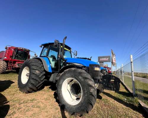 Tractor New Holland TM165 año 2004