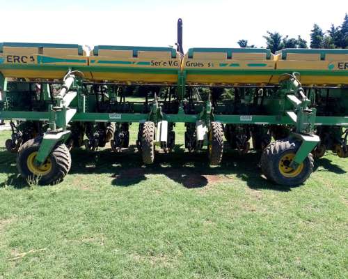 Sembradora Erca de 14 a 52 en muy Buen Estado