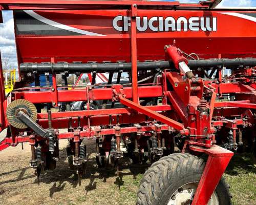 Sembradora Crucianelli Gringa 16 Surcos