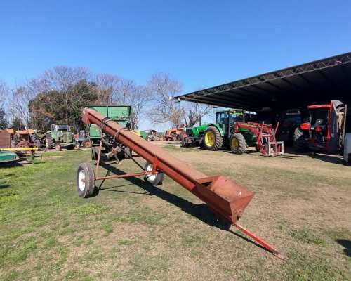 Chimango Elevador de Granos y Pastos. Pierini