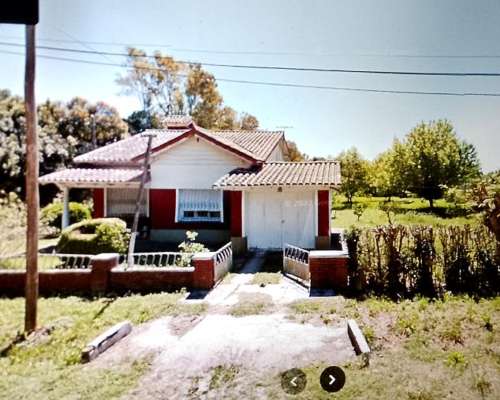 Fracción en Villa Elisa Calle 134 y 407. 163.000 Dólares.