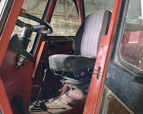 Fiat 120 F , Motor Perkins 6 Cilindros 120 HP , 3 Puntos