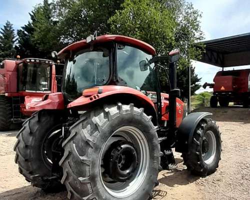 Tractor Case Farmall 125