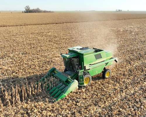 Cosechadora John Deere 1450. Plataforma 22 Pies.