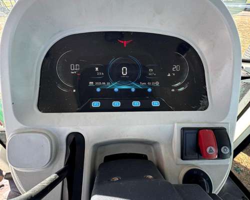 Tractor Chery 140 HP RC 1404 C con Cabina