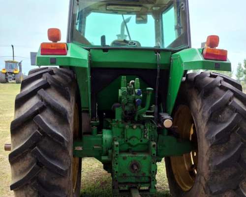 Tractor John Deere 7500 18,4 X 34 CC