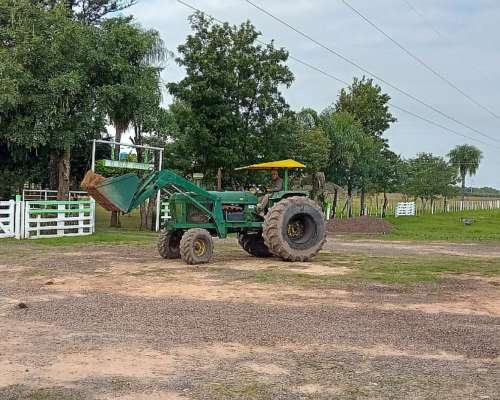 Tractor John Deere 4530