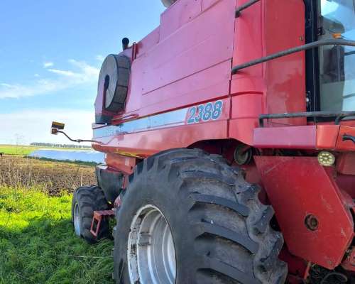 Case 2388 Axial Flow, 30 Pies con Monitor de Rendimiento