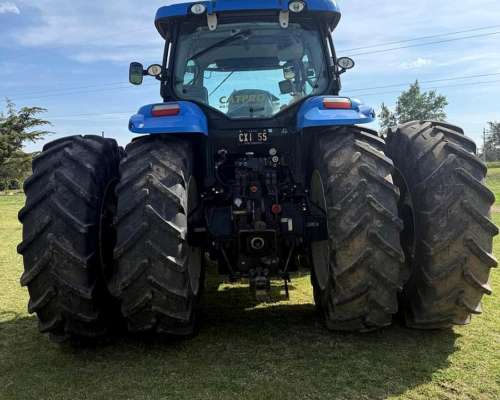 New Holland Modelo: T7.215 muy Bueno NO SE Toman Usados