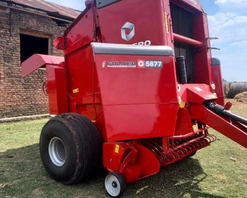 Rotoenfardadora Mainero 5877 - 1900 Rollos