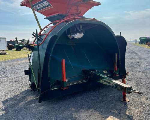 Embolsadora Richiger R990 año 2016