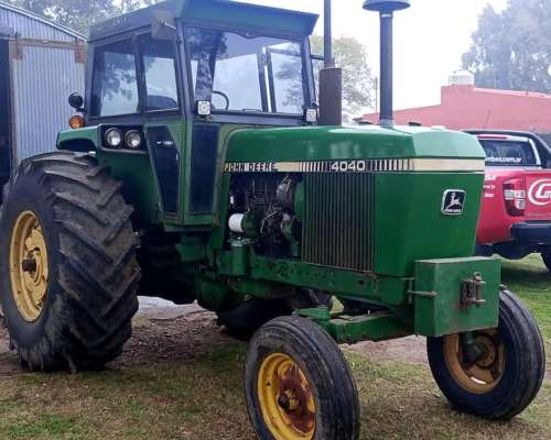 John Deere 4040, Cabina Puerta Delantera, Simple 23.1x30