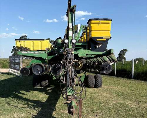 John Deere 1740, 16 a 52, Neumática, C/fert Lateral y Monit
