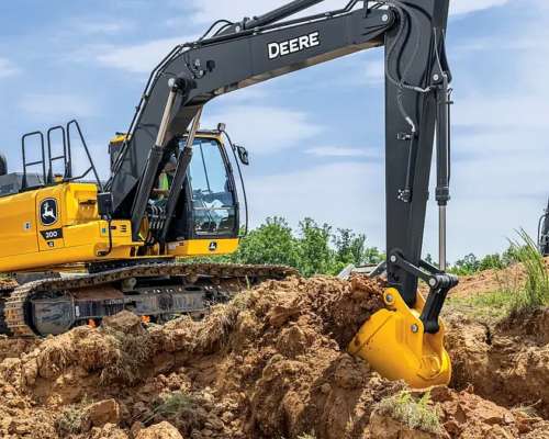Excavadora John Deere 200g - Nueva