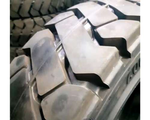 Cubierta 7.00-12 Autoelevador Linde Sistema Europeo 7.00x12