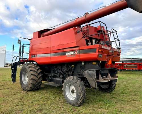Case IH Axial Flow 2688 - año 2011
