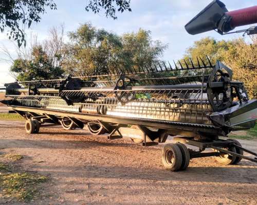 Draper Macdon 2162 año 2009 40 Pies