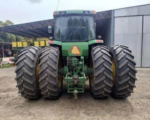 Tractor John Deere 8300