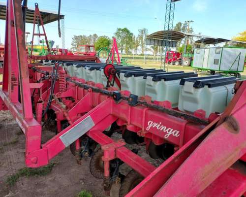 Sembradora Crucianelli Gringa de 14 a 52 con Monitor.