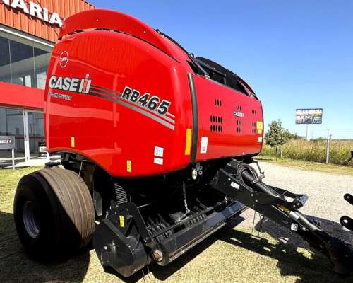 Rotoenfardadora Case IH RB465 con Cutter
