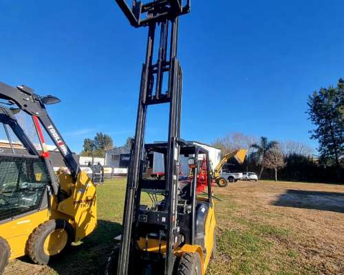 Autoelevador Toolking de 2,5tn Diesel Disponible
