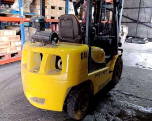Autoelevador Yale GDP 25 RK 2.5tn