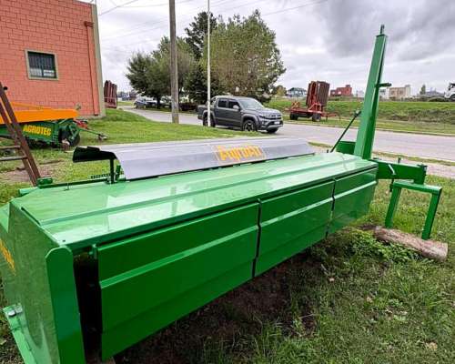 Desmalezadora Hiladora de Montado Agroar de 3 Mts