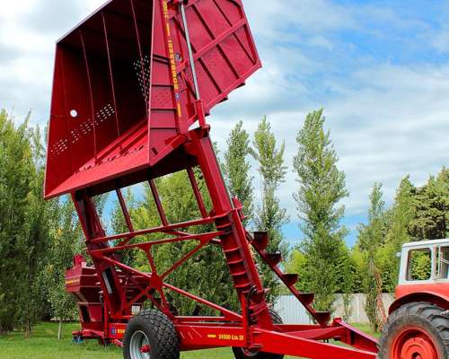 Volquete para Maní y Granos 31.000 Litros - Bombassei