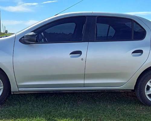 Se Vende Logan Excelente