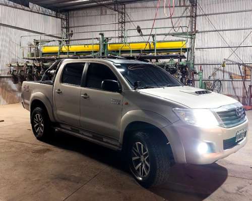 Toyota Hilux 4X4 muy Buena