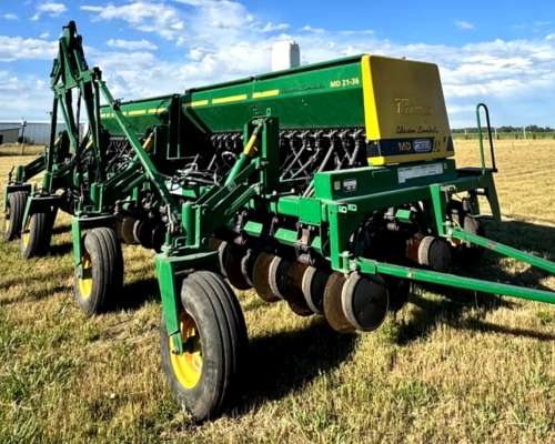 Sembradora Pierobon MD 21-36 de 36 a 21 cm para Granos Finos