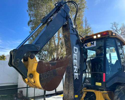 John Deere 310l 4X4 año 2019